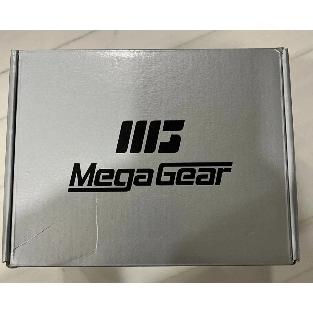 MegaGear Sony Alpha A7S II, A7R II, A7 II (28-70mm) Ever Ready Leather case